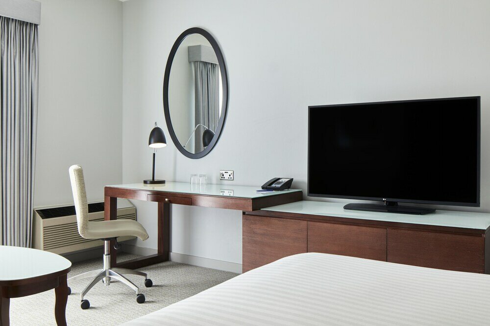 Фото Delta Hotels Cheshunt