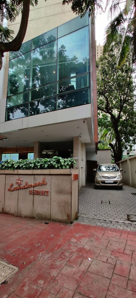 Фото Landmark Residency