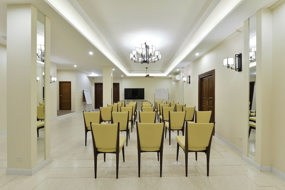 Фото Old Thai Heng Hotel