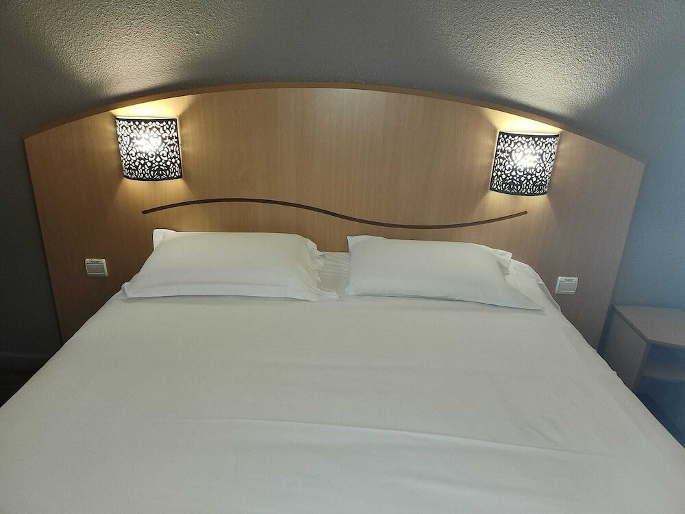 Фото Kyriad Montpellier Centre - Antigone