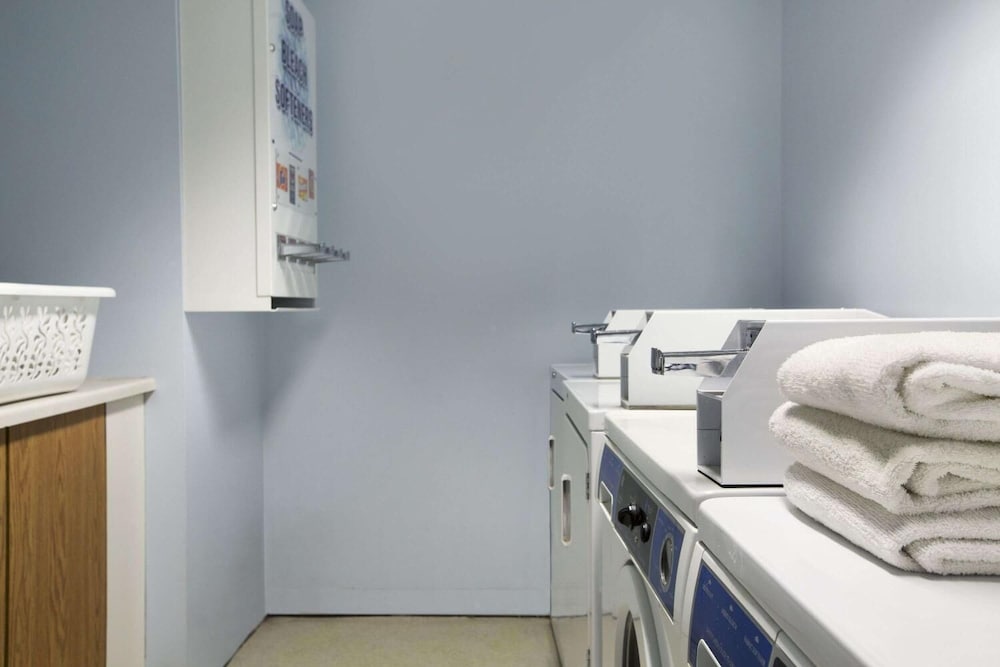 Фото Central Suite Hotel