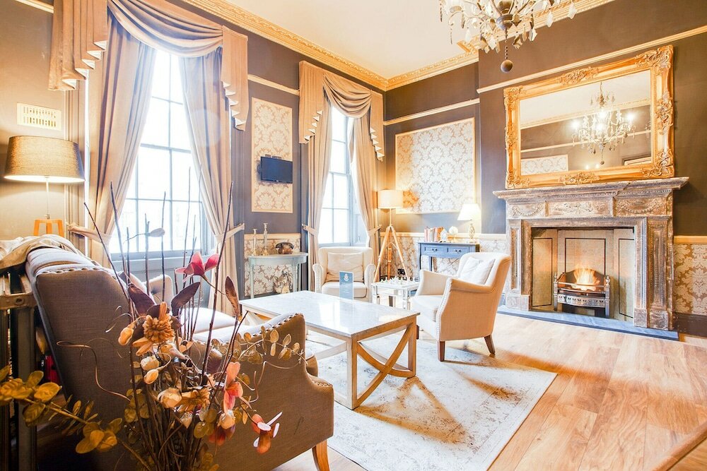 Фото Oyo Somerset Hotel Baker Street London