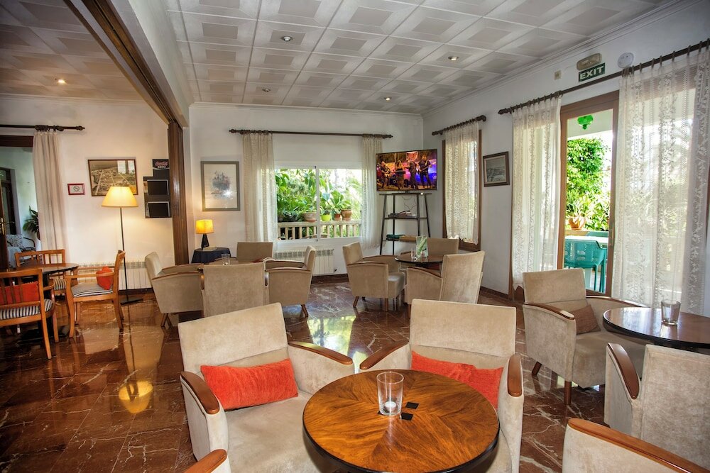 Фото Hotel Martorell