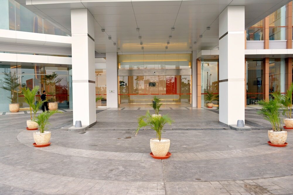 Фото Harris Hotel & Conventions Bekasi