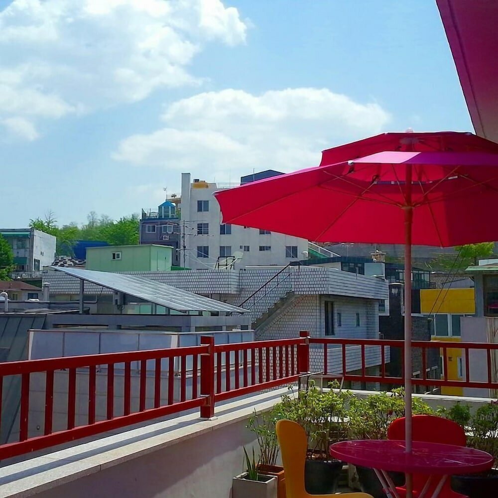 Фото Well Plus Bnb Guest House