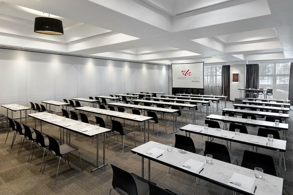 Фото Rafaelhoteles Atocha