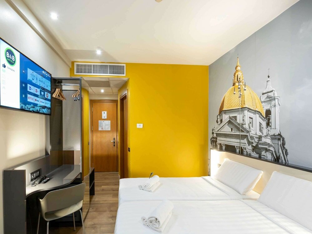 Фото B&B Hotel Roma Tuscolana San Giovanni