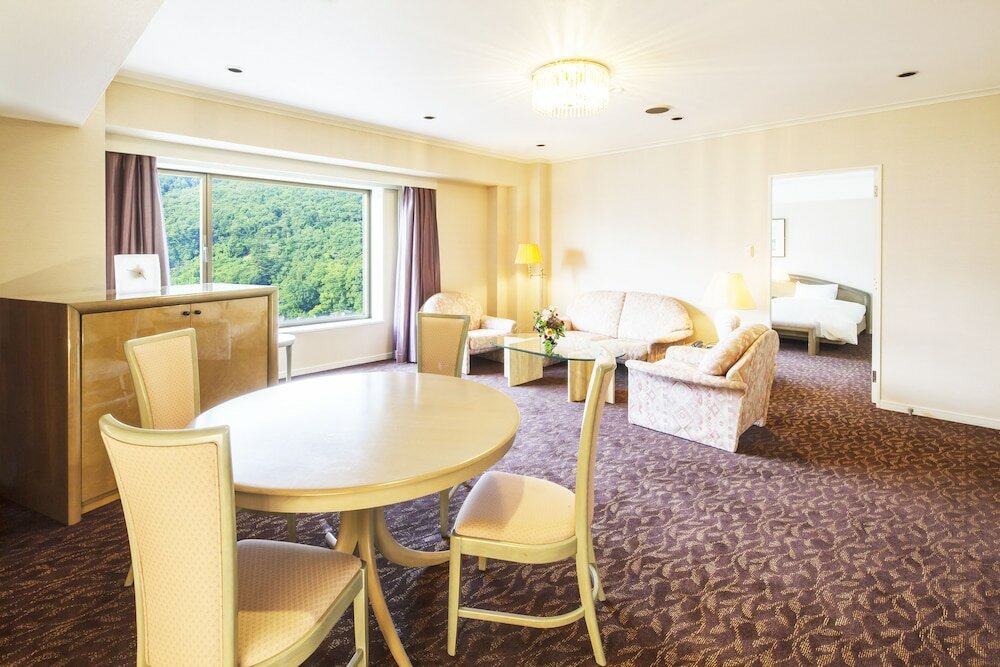 Фото Kofu Kinenbi Hotel