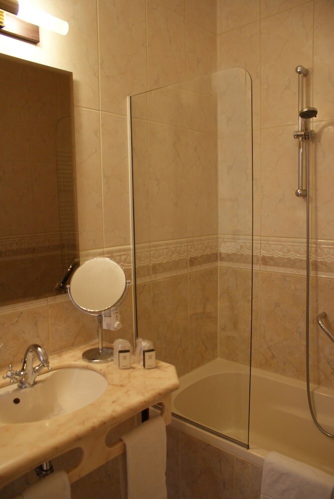 Фото Fletcher Hotel-Restaurant De Dikke Van Dale