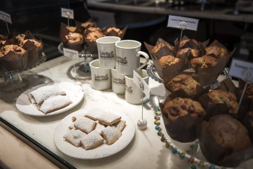 Фото Renaissance New Orleans Pere Marquette French Quarter Area Hotel