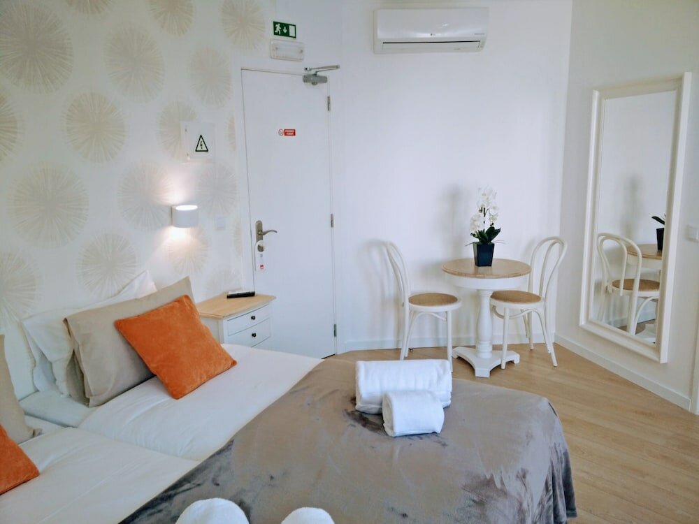 Фото Lisbon Terrace Suites Apartment for Large Groups with Amazing Terrace