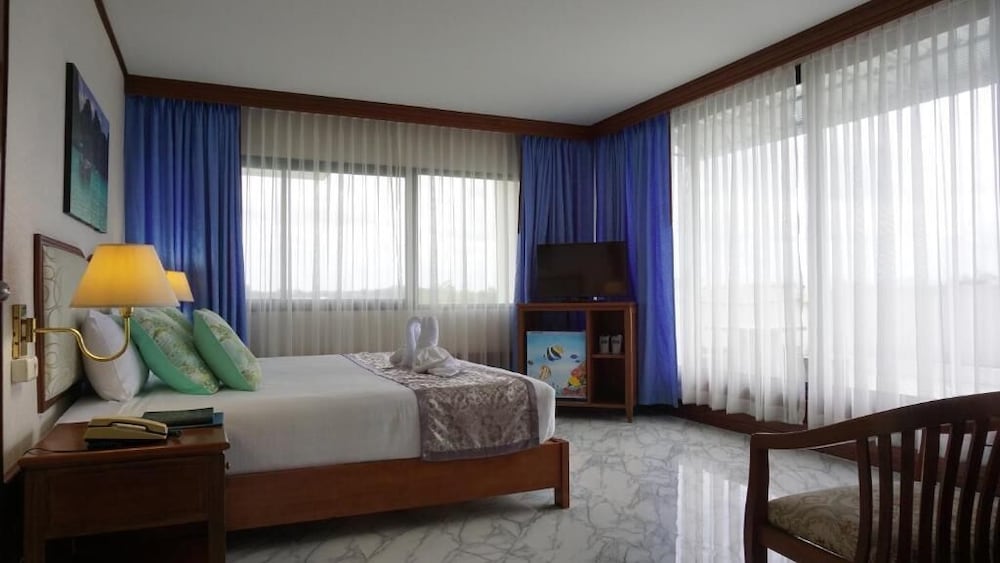 Фото Wattana Park Hotel