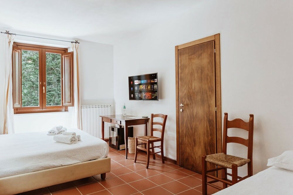 Фото Vallicciola Nature Hotel