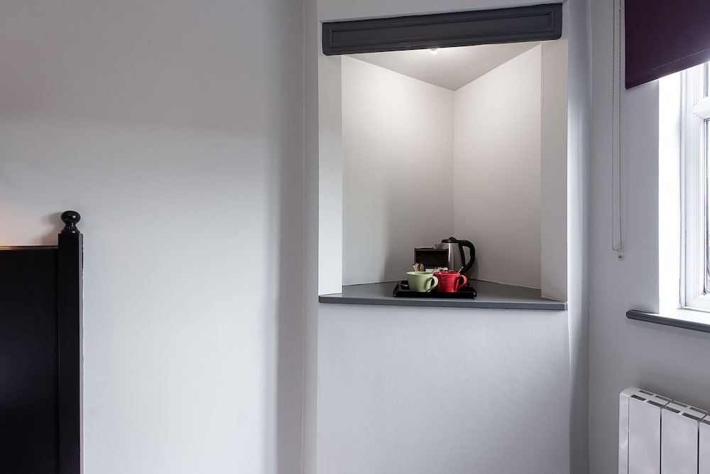 Фото Village Hotel Liverpool