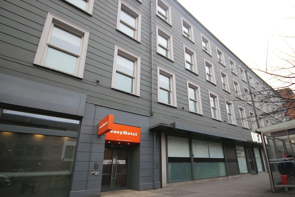 Фото EasyHotel Belfast