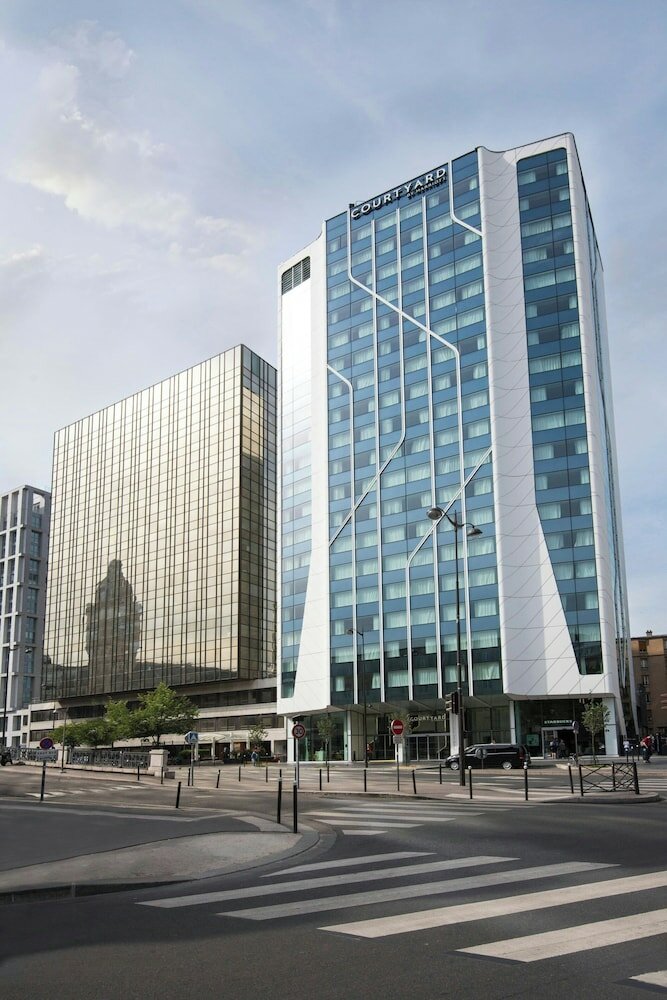 Фото Courtyard by Marriott Paris Gare de Lyon