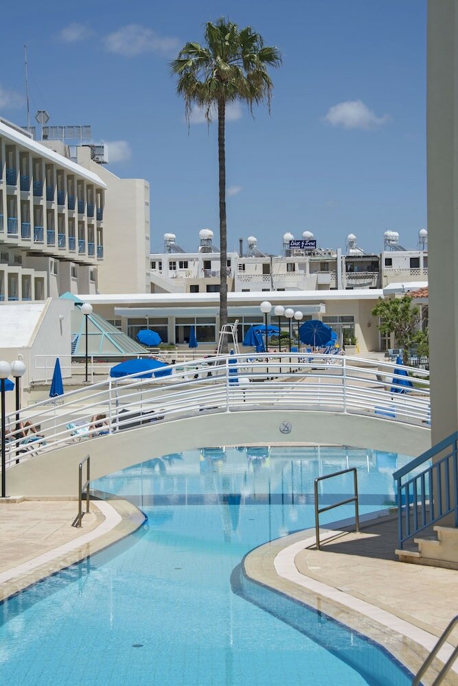 Фото Kissos Hotel