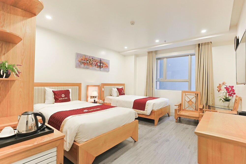 Фото Grand Jeep Hotel Danang