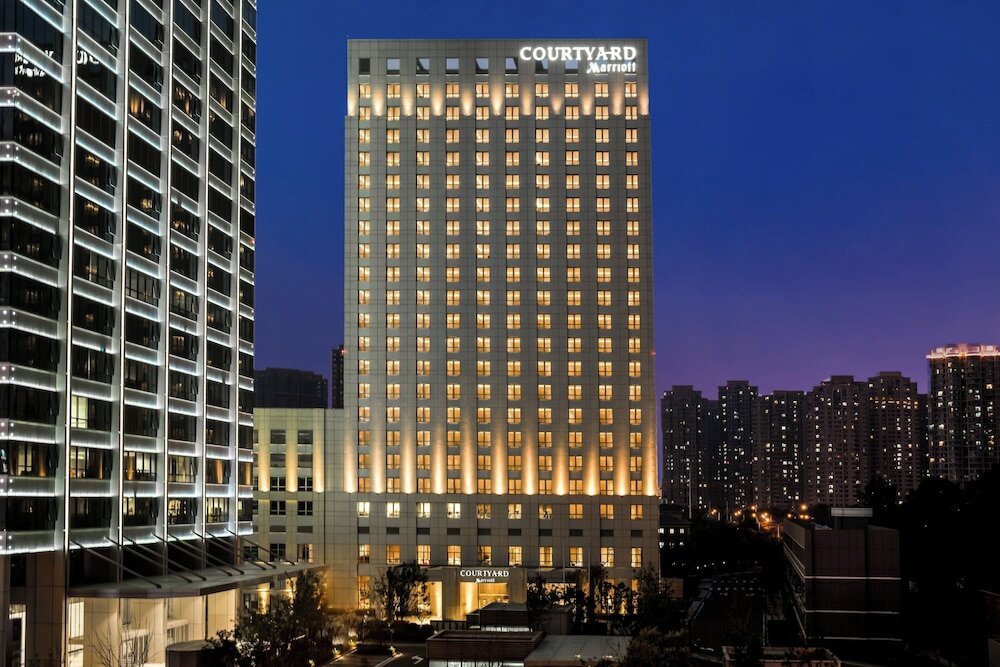 Фото Courtyard by Marriott Tianjin Hongqiao