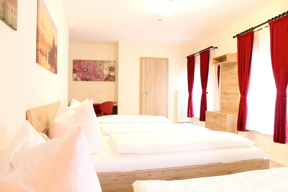 Фото Garni City Hotel Füssen