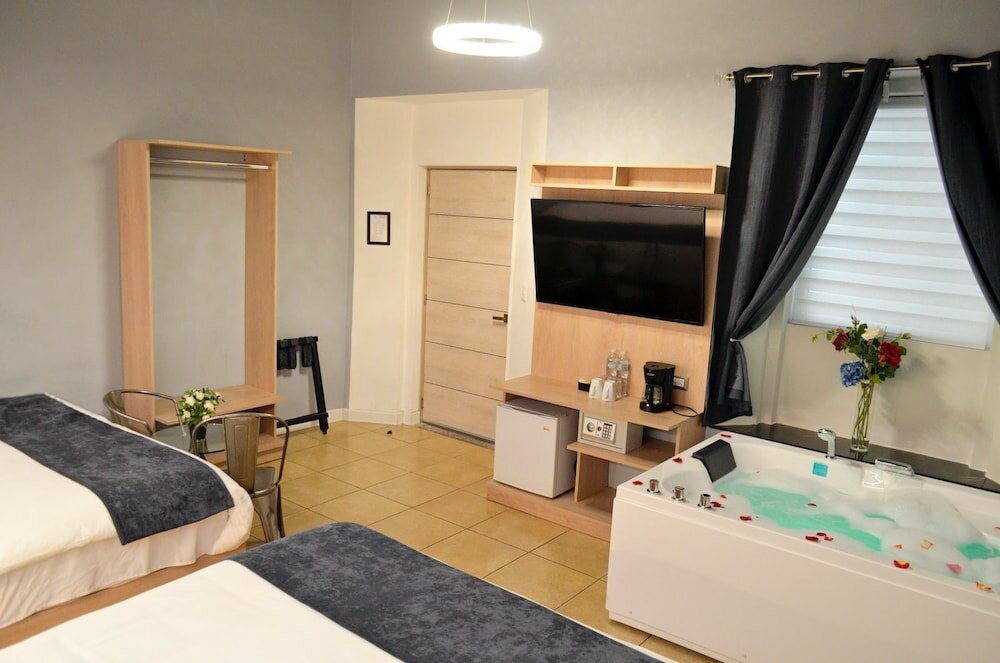 Фото Hotel Casa Bella