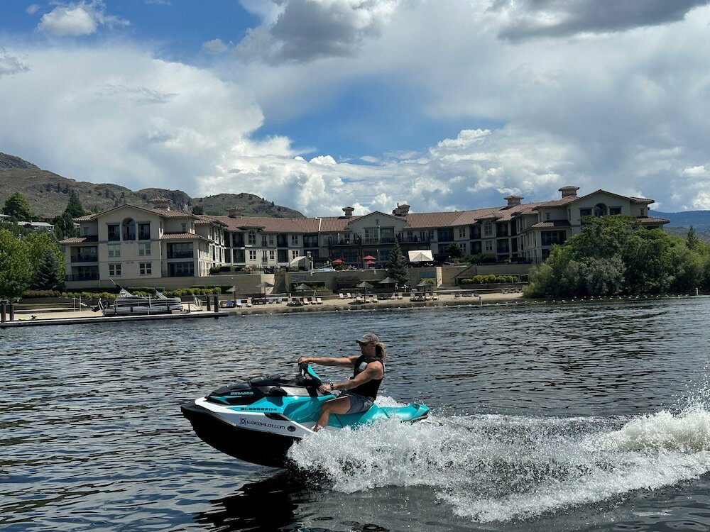 Фото Walnut Beach Resort