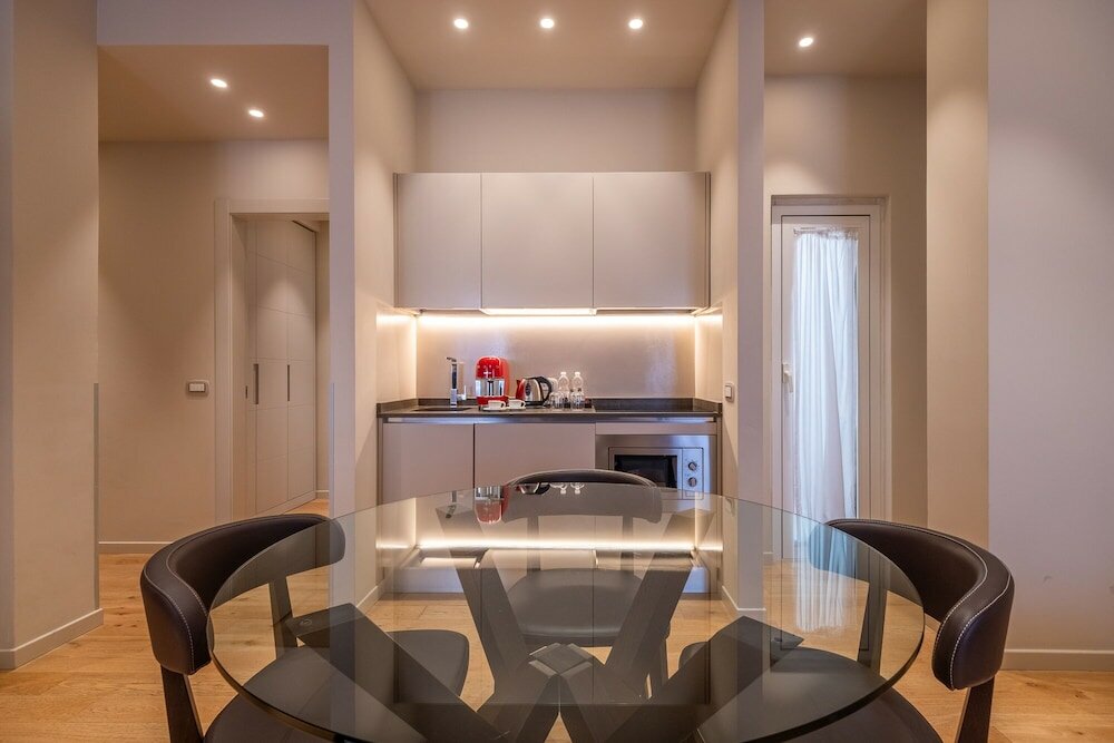 Фото Oriana Suites Verona