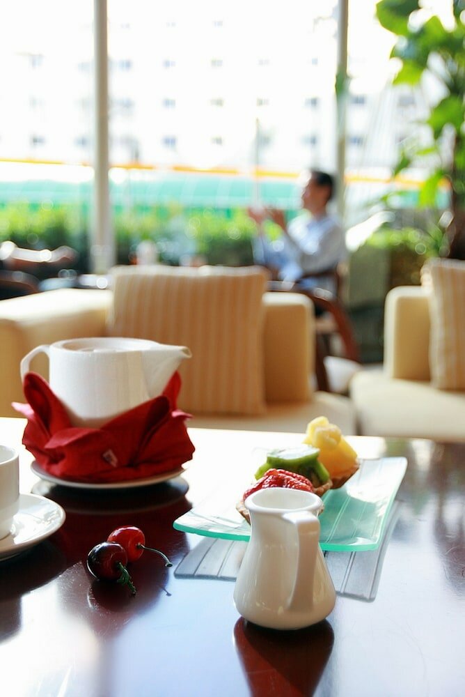 Фото Super House International