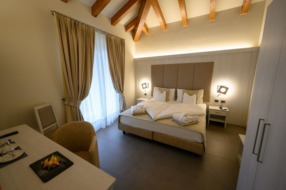 Фото Villa Nicolli Romantic Resort