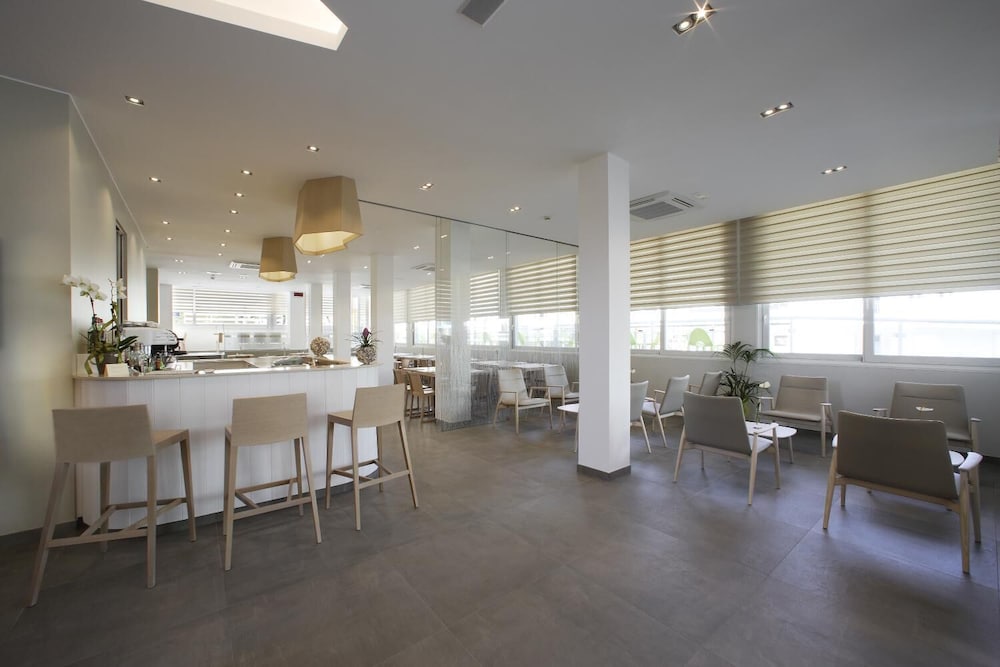 Фото Hotel Gardenia