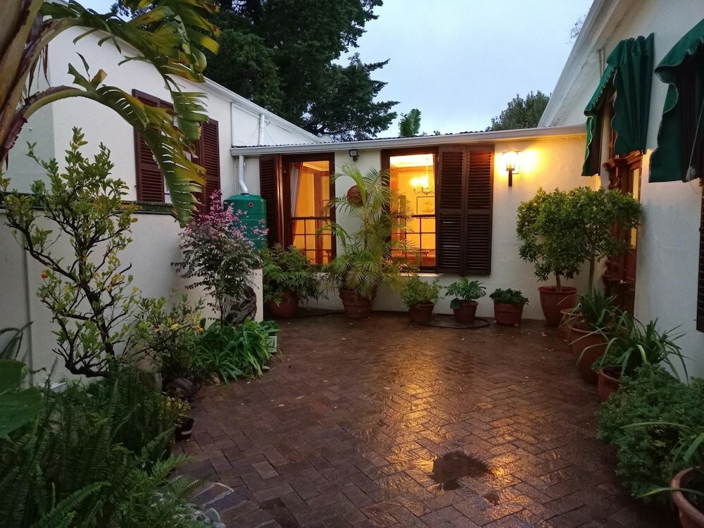 Фото Newlands Guest House