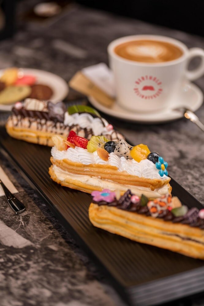 Фото Kempinski Hotel Khan Palace