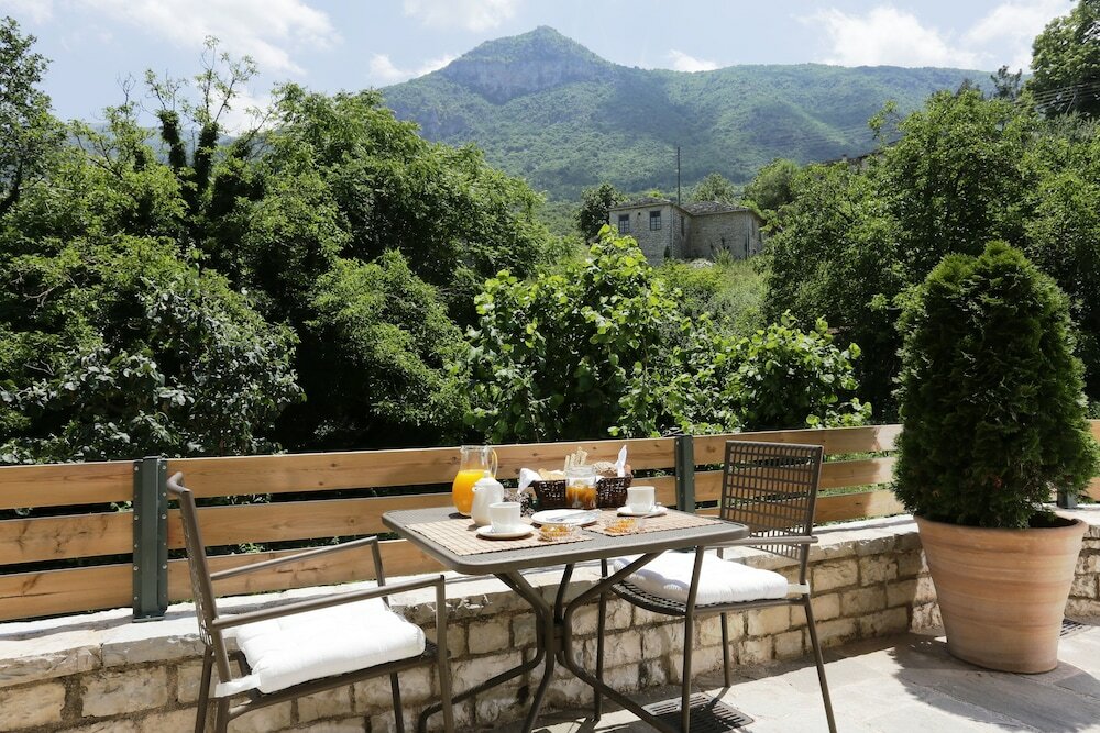 Фото Gamila Rocks Mountain Hotel