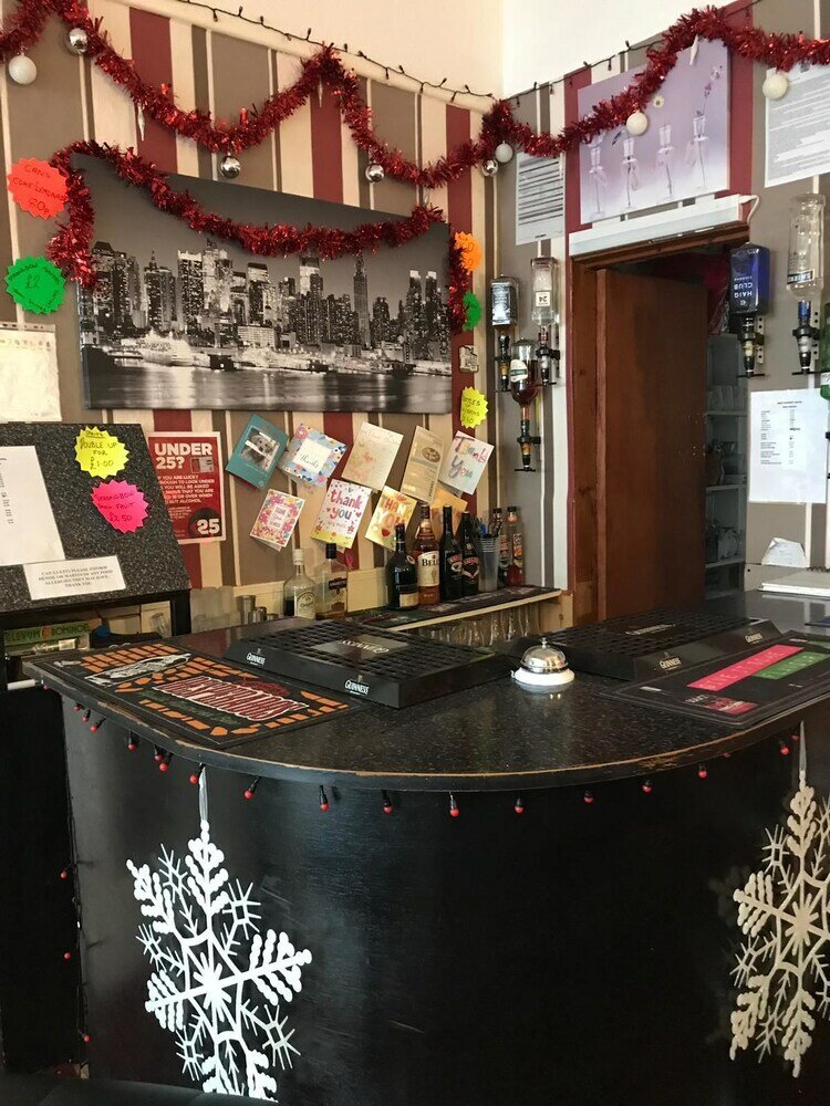 Фото Montgomery Hotel