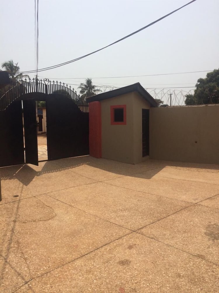 Фото Inn Syde Guest House