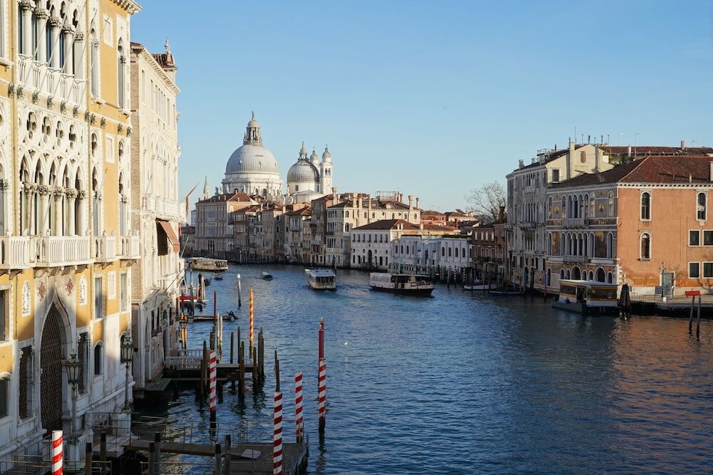 Фото Granda Sweet Suites