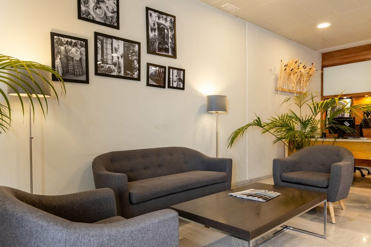 Фото Hotel Serrano