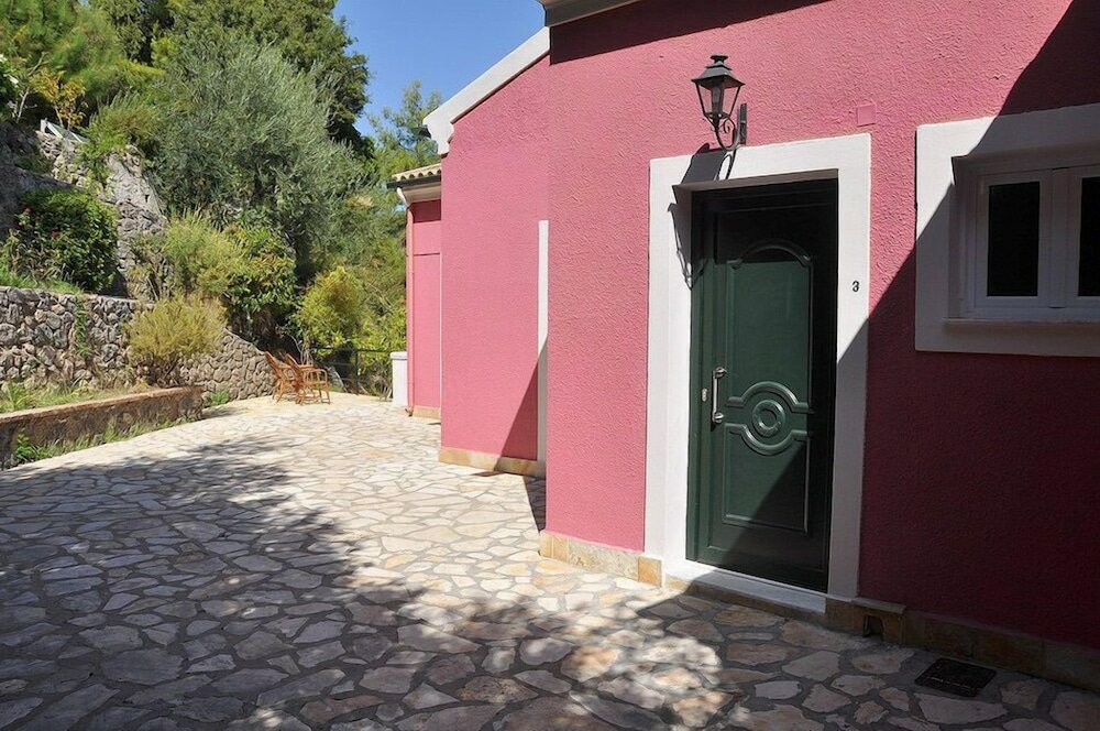 Фото Niki Apartments