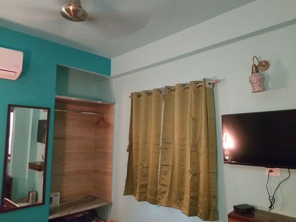 Фото Prem Niwas Boutique Hotel