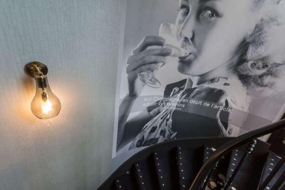 Фото Hotel Les Bulles de Paris 