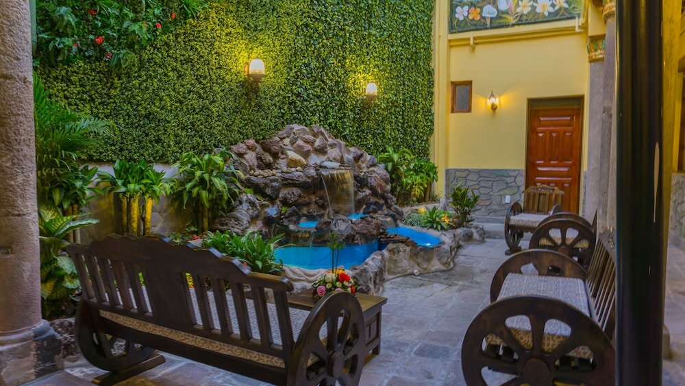 Фото Hotel La Basílica Quito