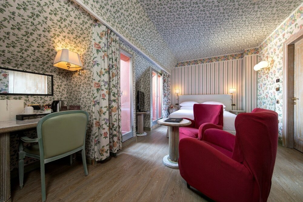 Фото Hotel Capitol Milano