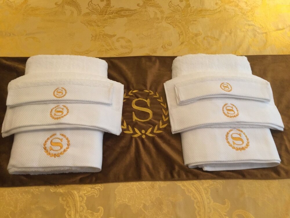 Фото Sunny Island by White Rock