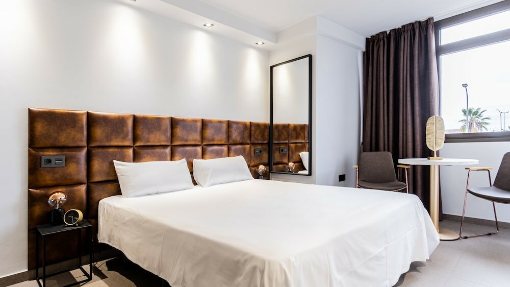 Фото Poem Suites