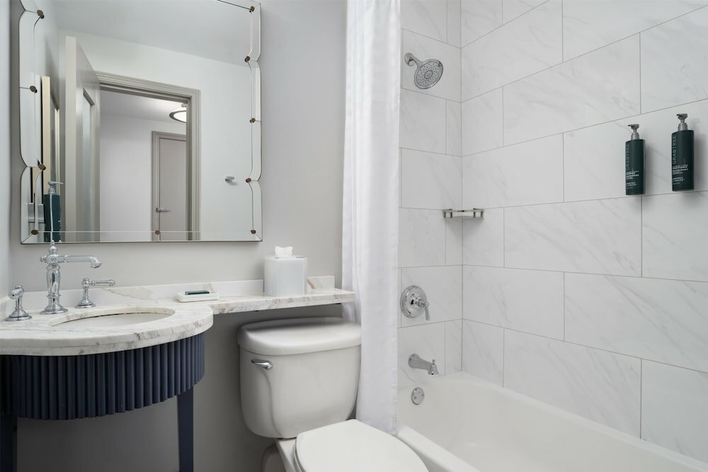 Фото Hilton Orrington Evanston