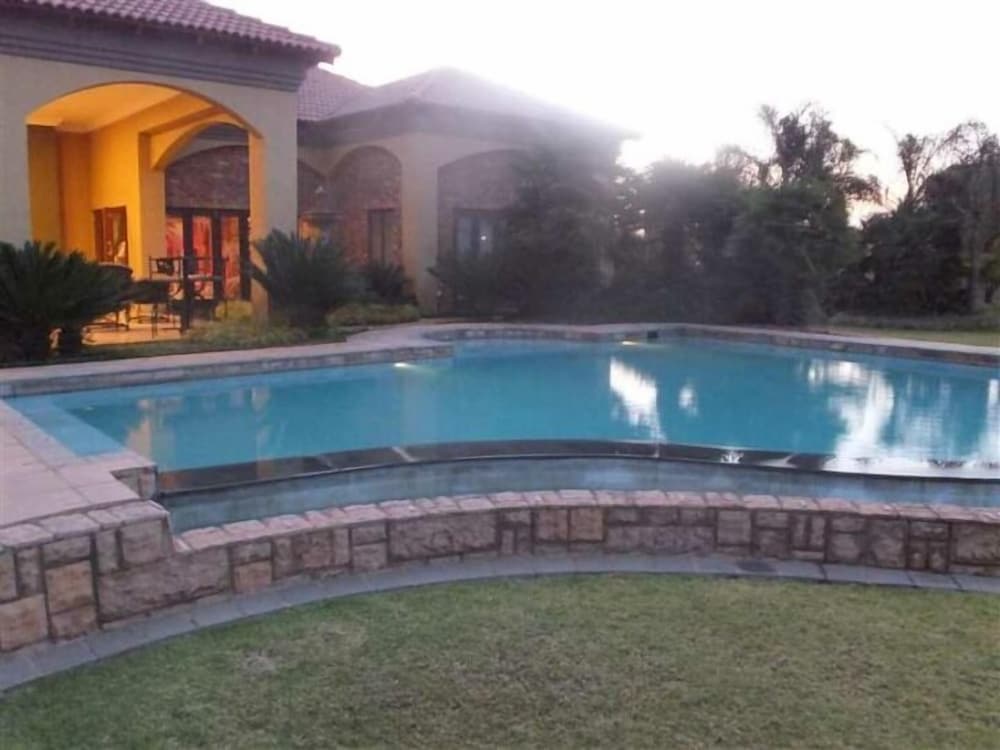 Фото Witwater Guest House