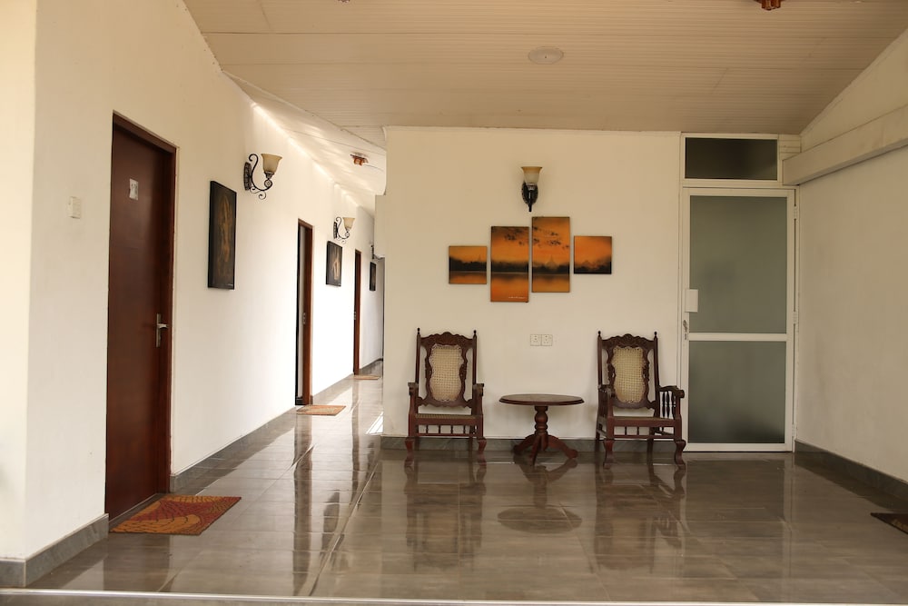 Фото Sadula Holiday Resort - Anuradhapura