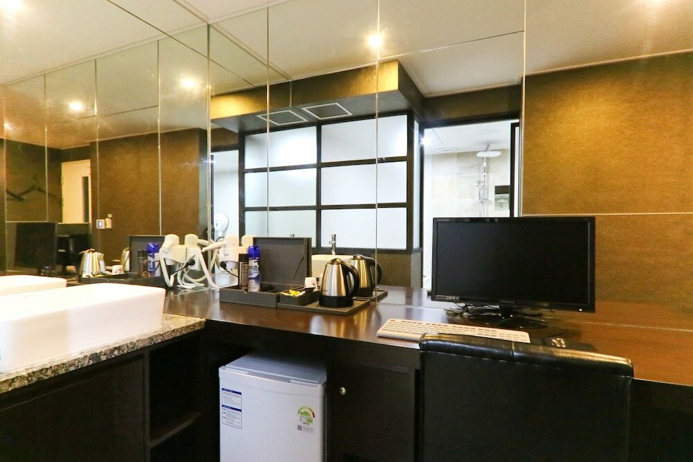 Фото Louis Hotel