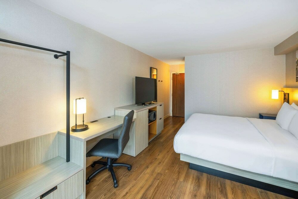 Фото Comfort Inn Amherst