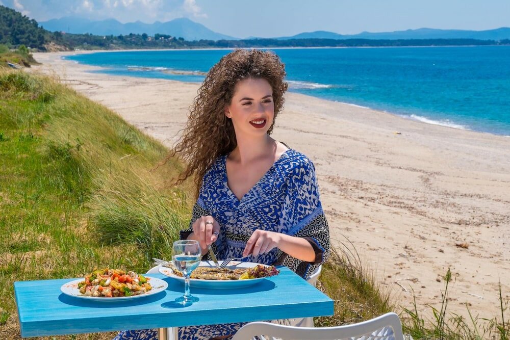 Фото Must Boutique Hotel